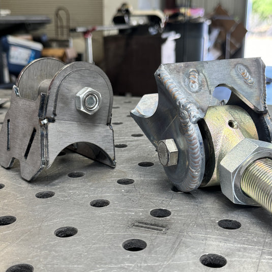 Axle Link Mounts